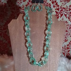 Necklace/Earrings Set